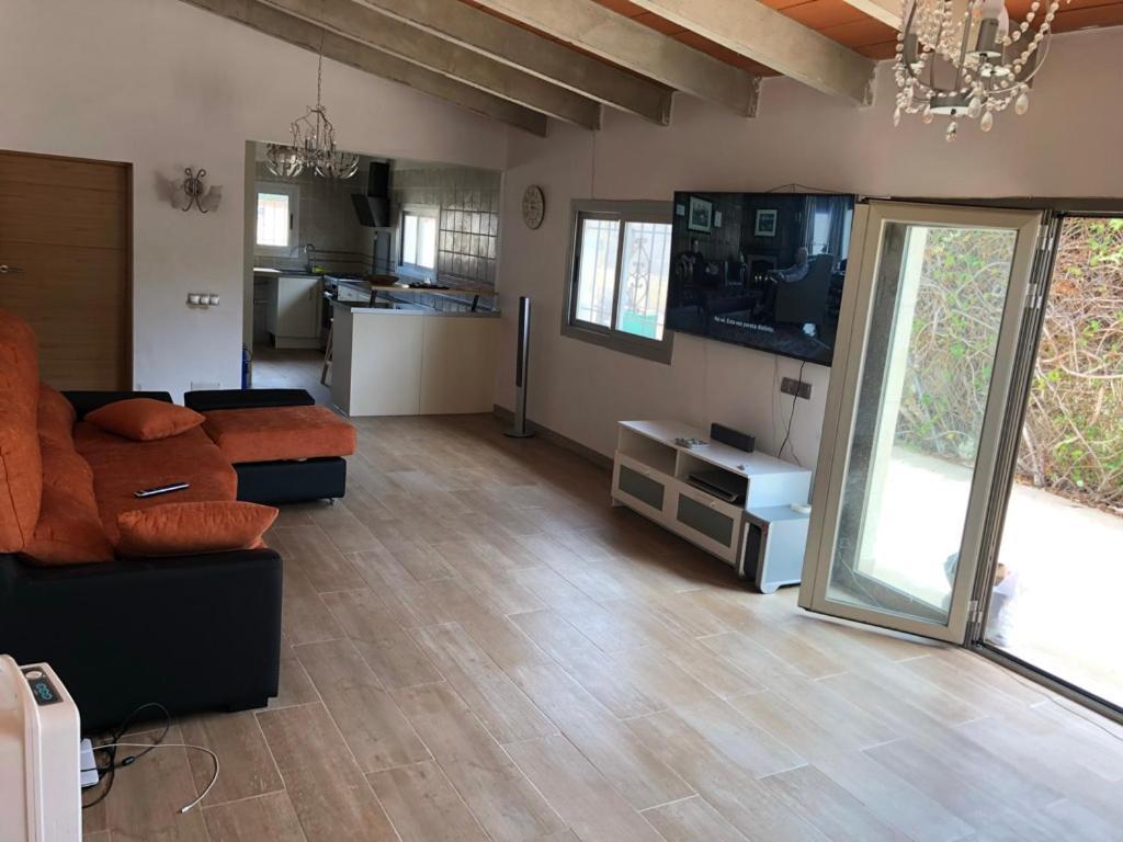 Semesterbostad Ecofriendhouse *
